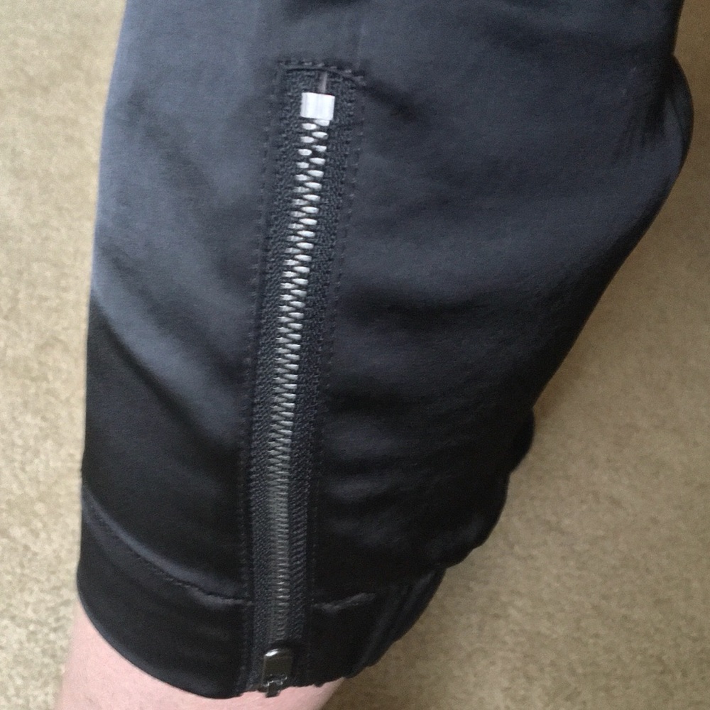 🌃NWT! Sporty CHIC BLK Satin Jogger - Picture 11 of 16